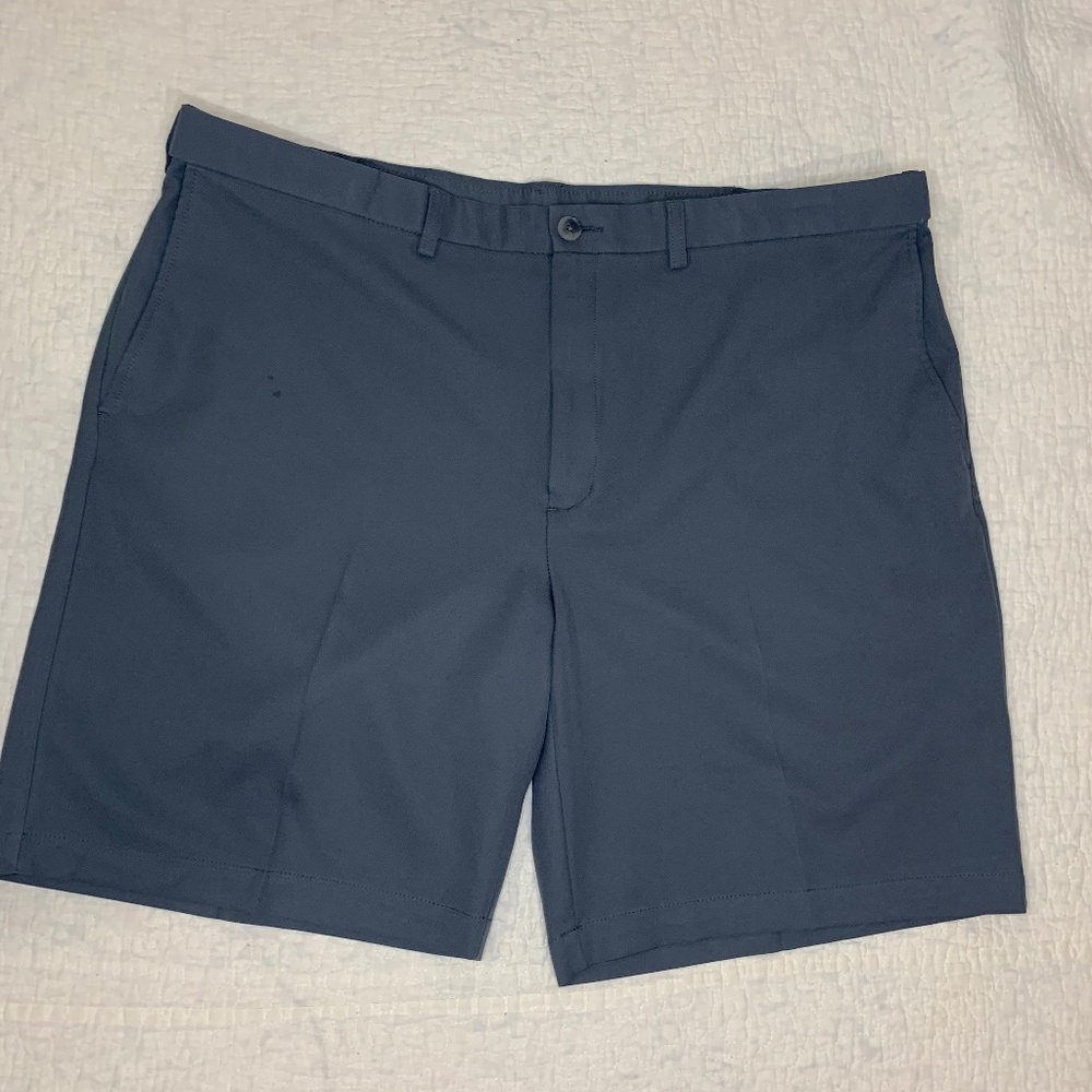 HAGGAR Cool 18 Pro SZ 44 Golf Shorts